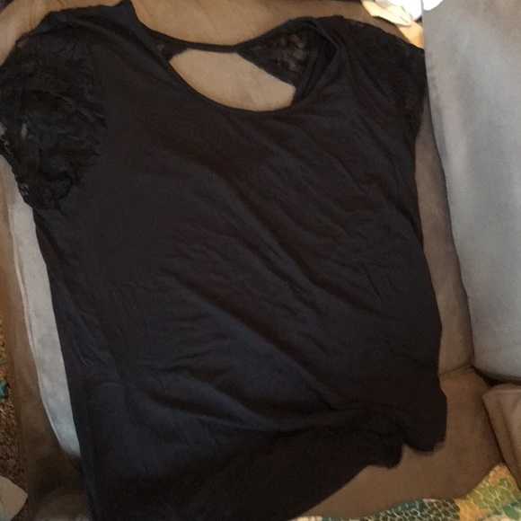 Lace detail top - Picture 3 of 4